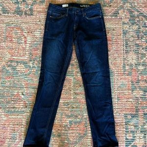 Straight leg women’s Gap jeans